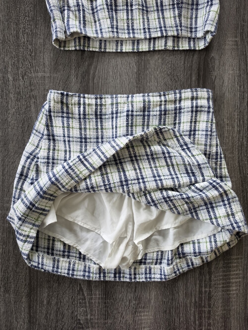 Abercrombie & Fitch Tweed Crop Top & Mini Skirt Matching Set - Picture 3 of 6